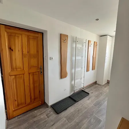 Apartment U Jiroutu *
