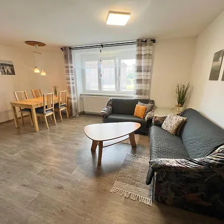 U Jiroutu Apartment *